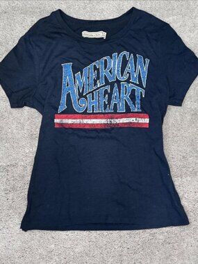 Abercrombie & Fitch Women's Navy and Blue T-shirt